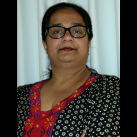 Dr. Gayathri Banavara headshot