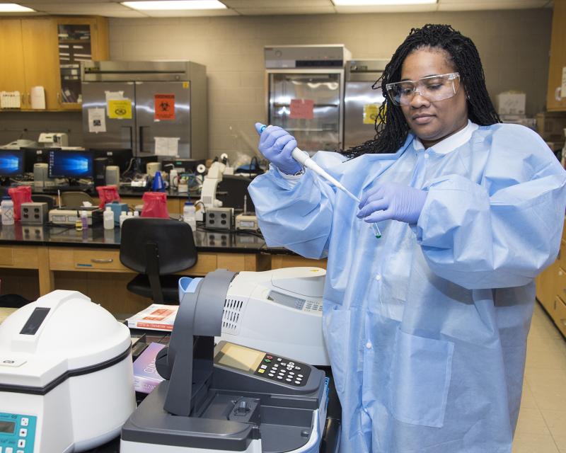 Medical Lab Technician student